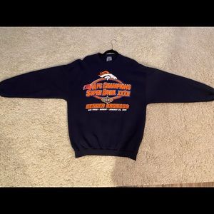 Vintage Denver Broncos Crewneck